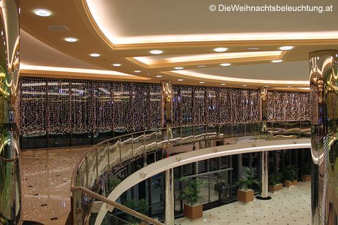 LED Weihnachtsbeleuchtung Novomatic Headquarter